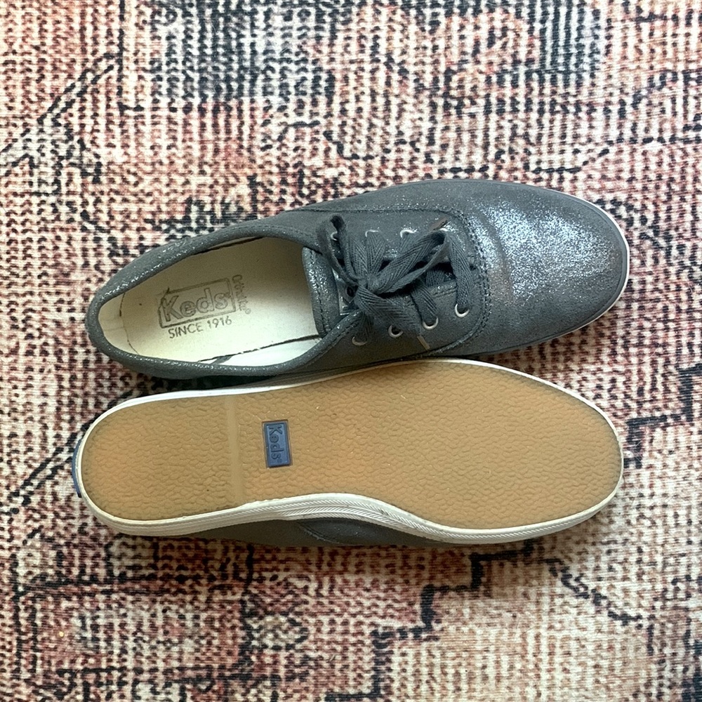 Silver sparkle Keds